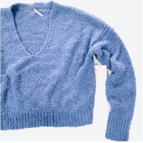 Free People V neck Slouchy Sweater size Small - Picture 4 of 9